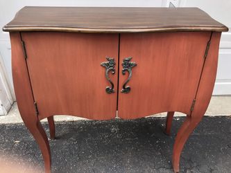 Foyer / Hallway Table
