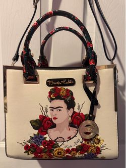 Frida Kahlo Purse Tote (accepting any offer)