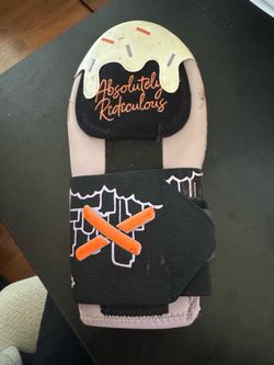 Aria sliding mitt