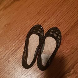 Size 12 girls flats