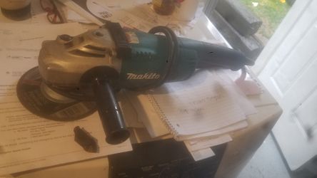 Makita grinder 10.2