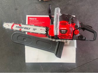$165 New Troy-Bilt 18 in. 42 cc 2-Cycle Lightweight Chainsaw with Automatic Chain Oiler