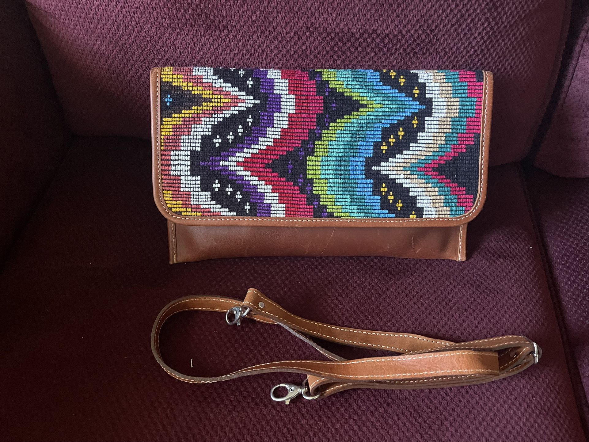 Wristlet Crossbody Handbag. Guatemala
