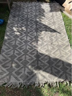 Wool Area Rug with floor pad