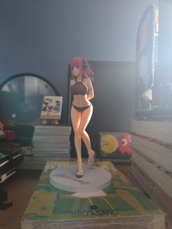 Nino Figure