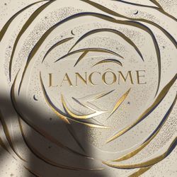 Limited Edition Lancôme Holiday 2023 Eyeshadow Palette 