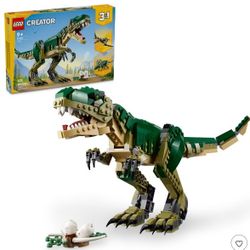 Selling 3-1 Dino Set