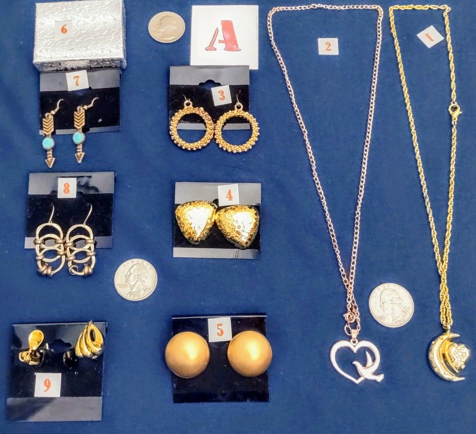 Valentine's Jewelry/ Bundle And Save Up To 40%⤵️