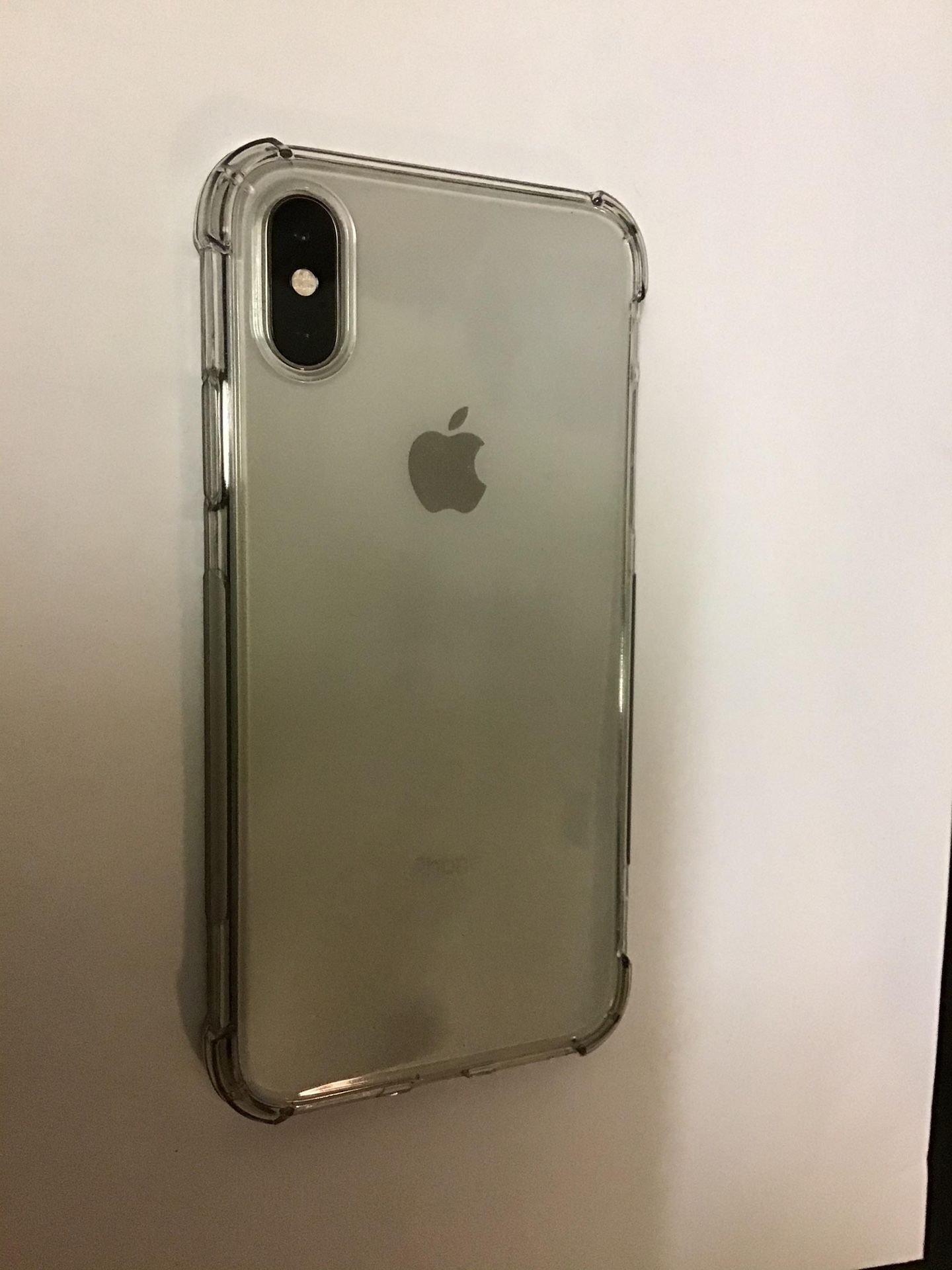 iPhone XS 64gig “like new” just relaced