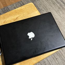 07 Apple MacBook A1181 13” 