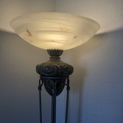 Bedroom Floor Lamp (approximately 6 Feet)