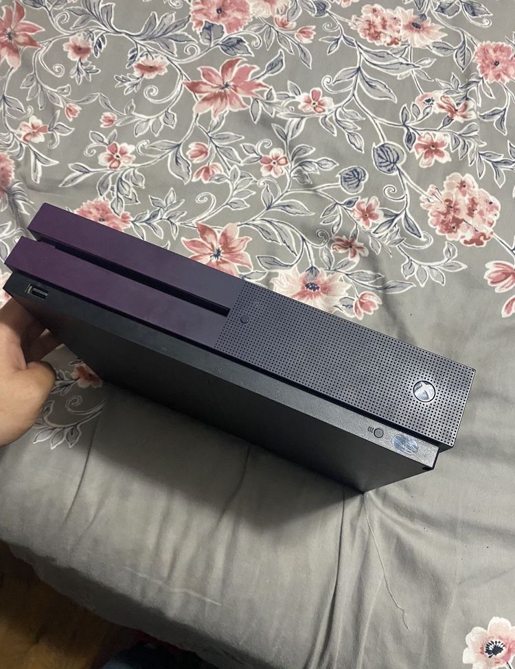 Used Xbox One S