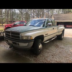 1996 Dodge Ram 3500