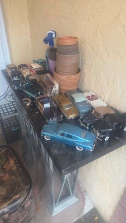 Diecast car collection and showcase box