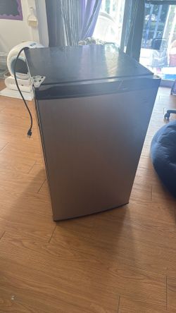 Mini Refrigerator