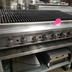 Used Royal 48"L Broiler Natural Gas