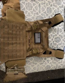 Coyote Tan Tactical Plate Carrier Vest