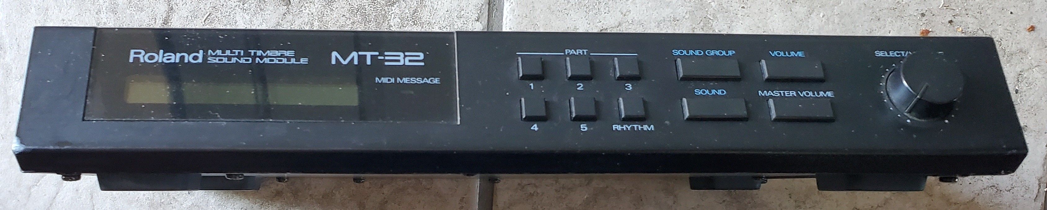 Roland MT32 Synthesizer Sound Module