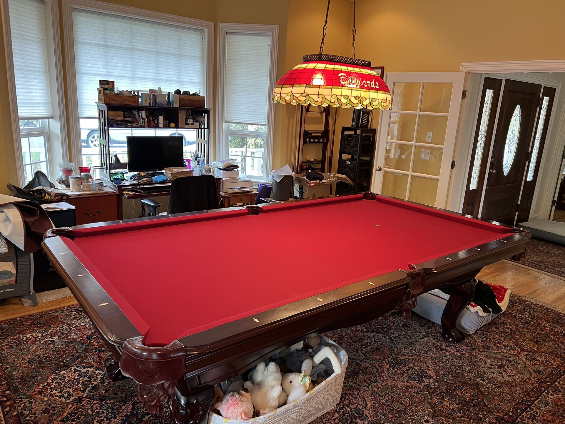 Pool/Billiards Table w/ Accessories