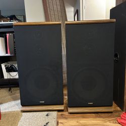 FiSHER STV 724 15” Floor Speakers Pair 