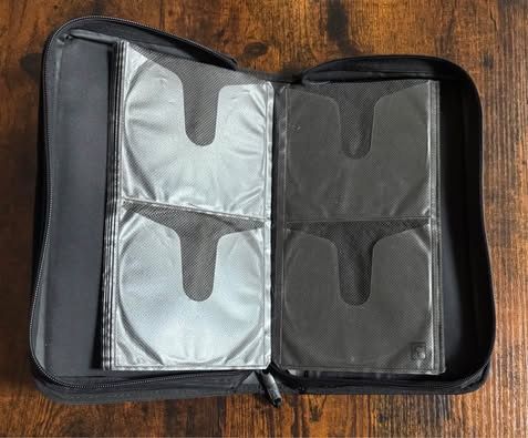 Case Logic 64 Disc Holder Storage Zipper Binder for CD DVD Video Games etc just $5 xox