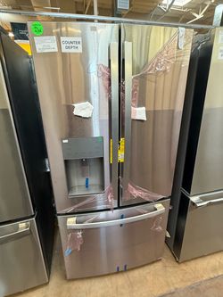 GE 33” Stainless Steel Counter Depth French Door Refrigerator