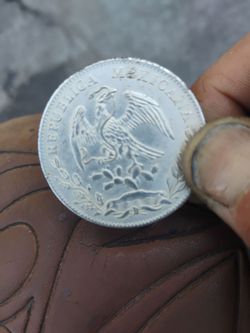 Republica Mexicana silver coin