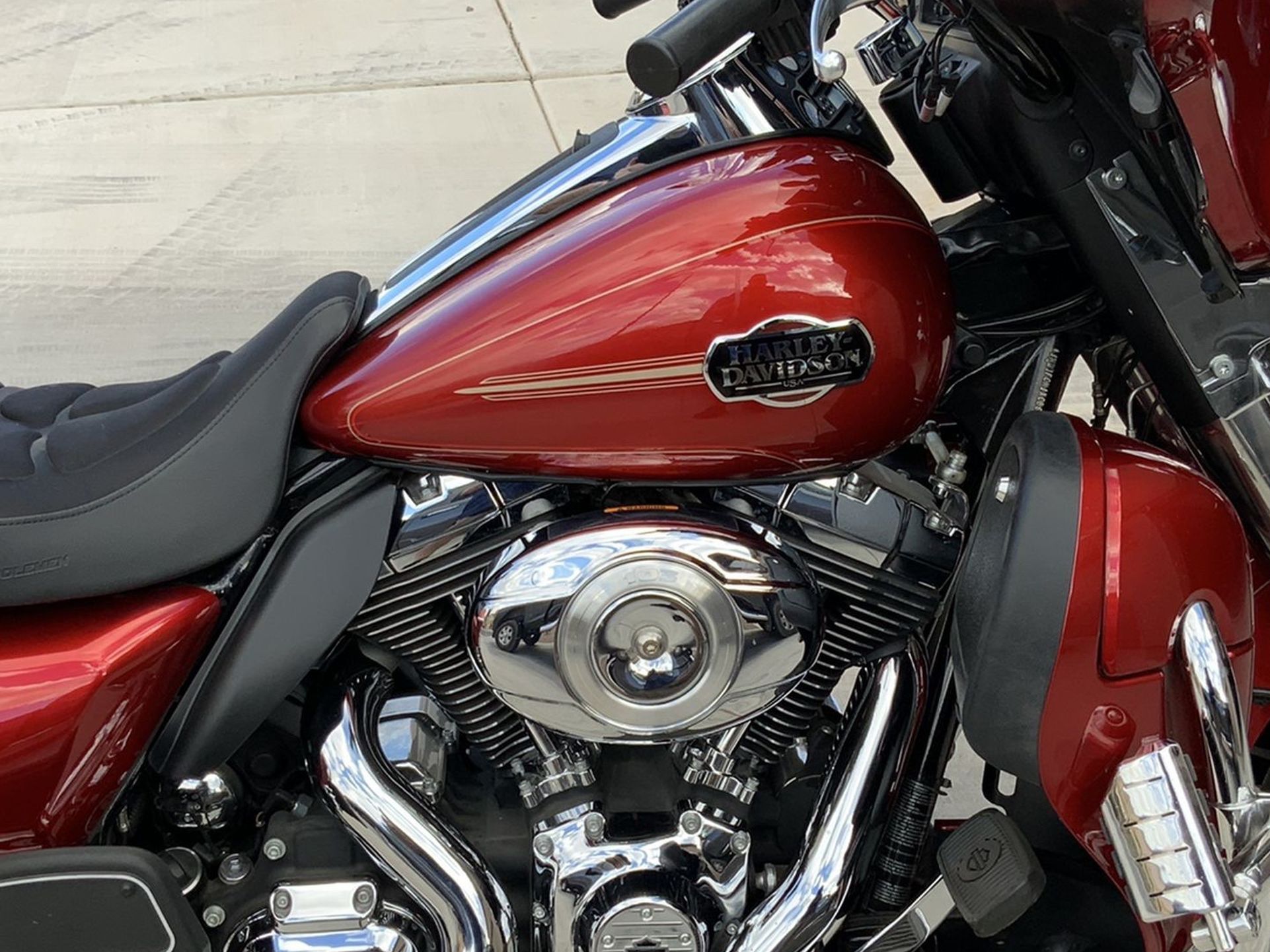 2012 Harley-Davidson FLHTCU Electra Glide Ultra Classic