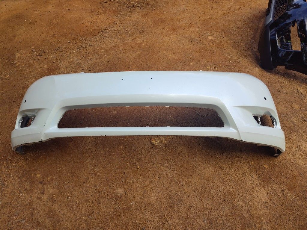 Front Bumper For A 2011 To 2017 Toyota Sienna Van OEM Part