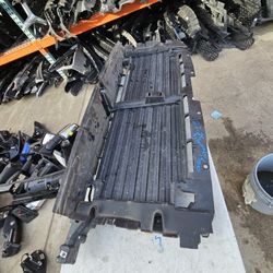 Chevy Silverado 1500 Grille Shutter Oem