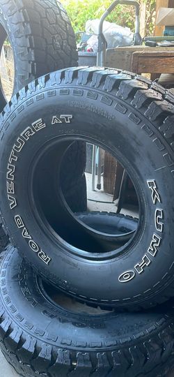 Kumho tires LT285/75R16