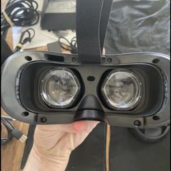 G2 VR Headset - Like New, Includes All Accessories