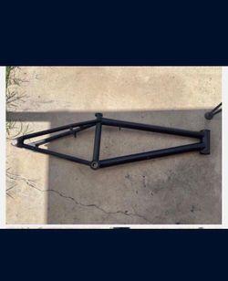 20” Inch UNKNOWN Frame