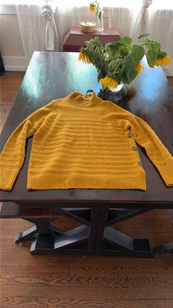 FREE Medium yellow sweater