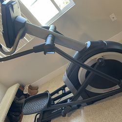 PROFORM CARBON E7 ELLIPTICAL