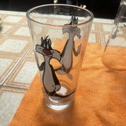 Cups 