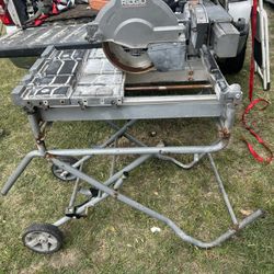 RIDGID Wet Tile Saw with Stand