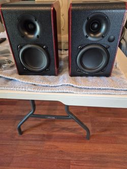 SAIYIN DS6701S PRO ACTIVE BOOKSHELF SPEAKERS.  30W, 3.5" WOOFER
