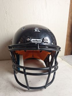 Schutt FOOTBALLB YTH Recruit Helmet