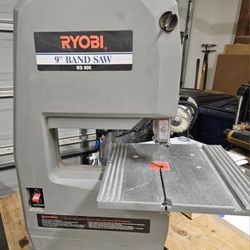 Ryobi 9" Band Saw