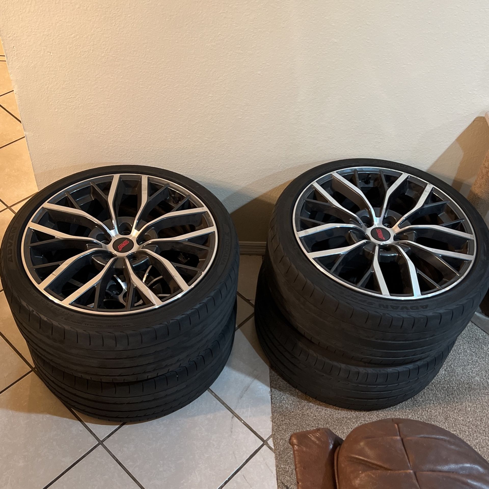 OEM Subaru STI Wheels for Sale in Santa Clarita, CA - OfferUp