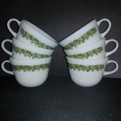 Pyrex Crazy Daisy Cups