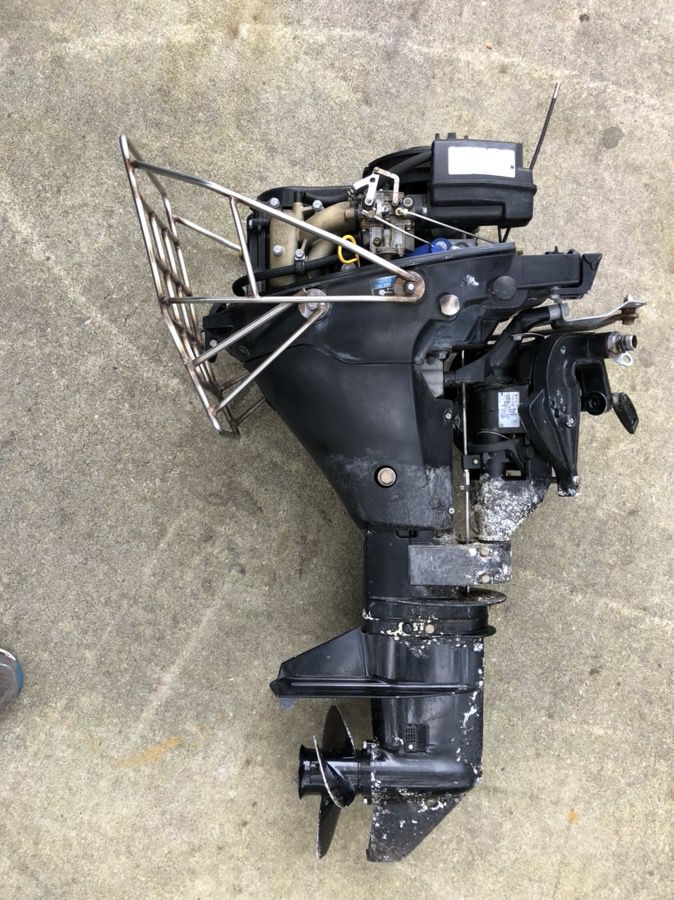 Mercury 9.9 Four stroke outboard motor FOR PARTS OR REPAIR