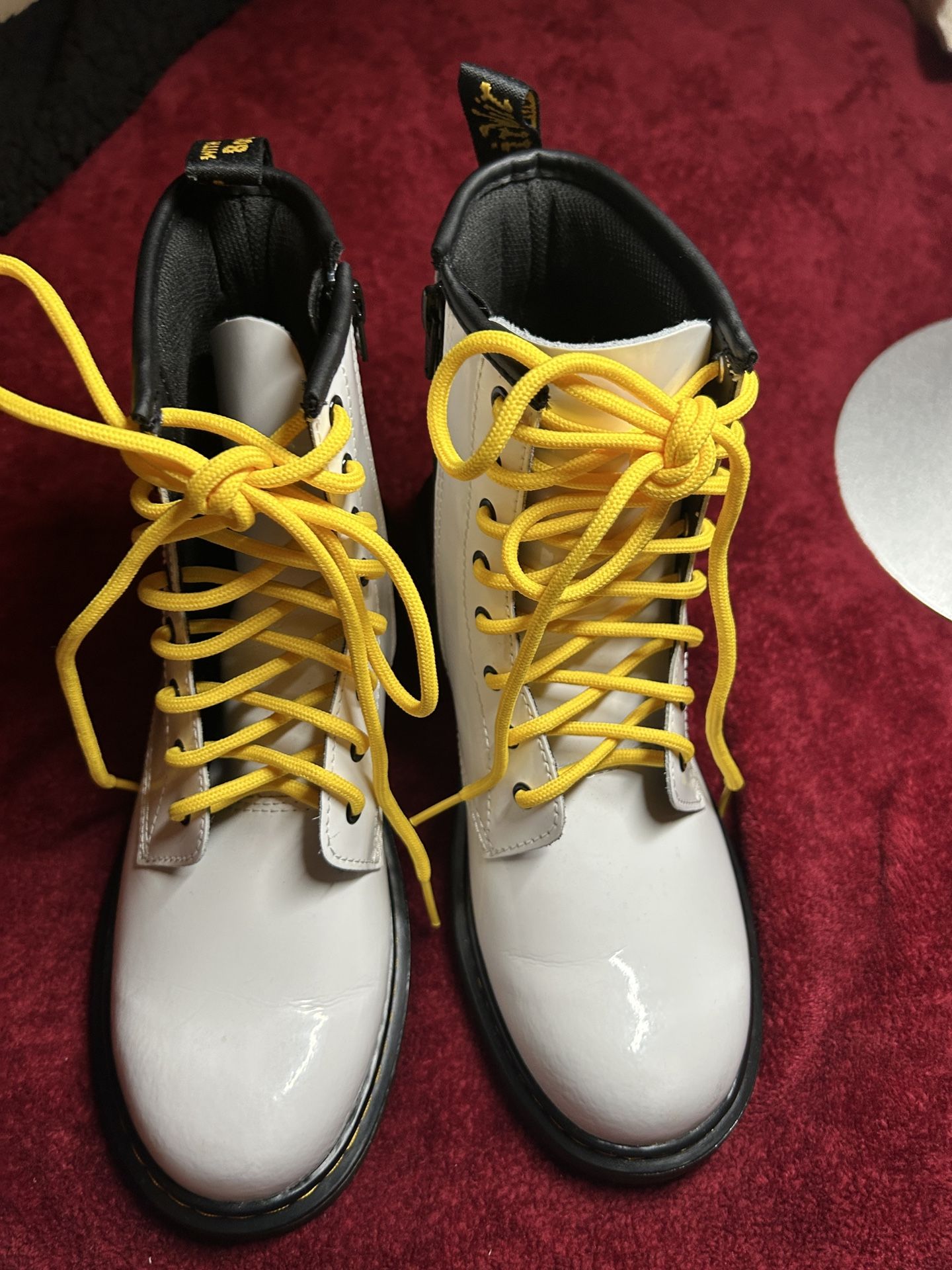 White doc marten Boots