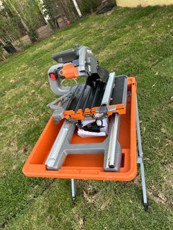 RIDGID wet tile saw