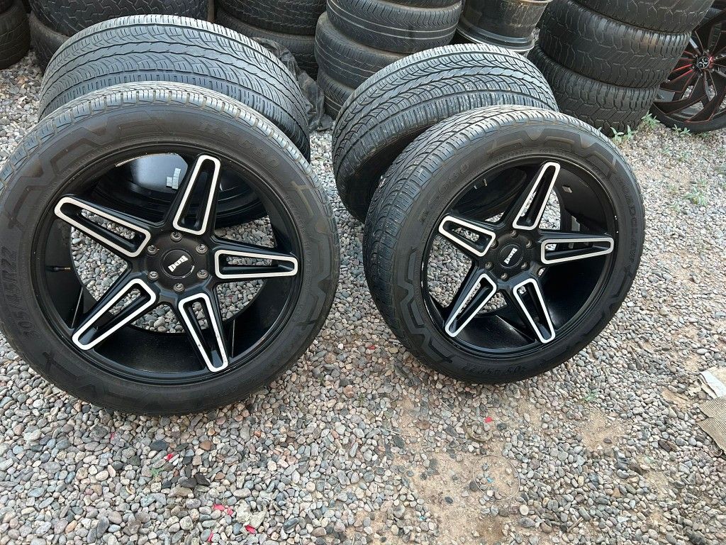 RIMS 305/45R22...6 LUGS FIT FORD EXPEDITION FORD LINCON NAVEGATOR FORD F.150