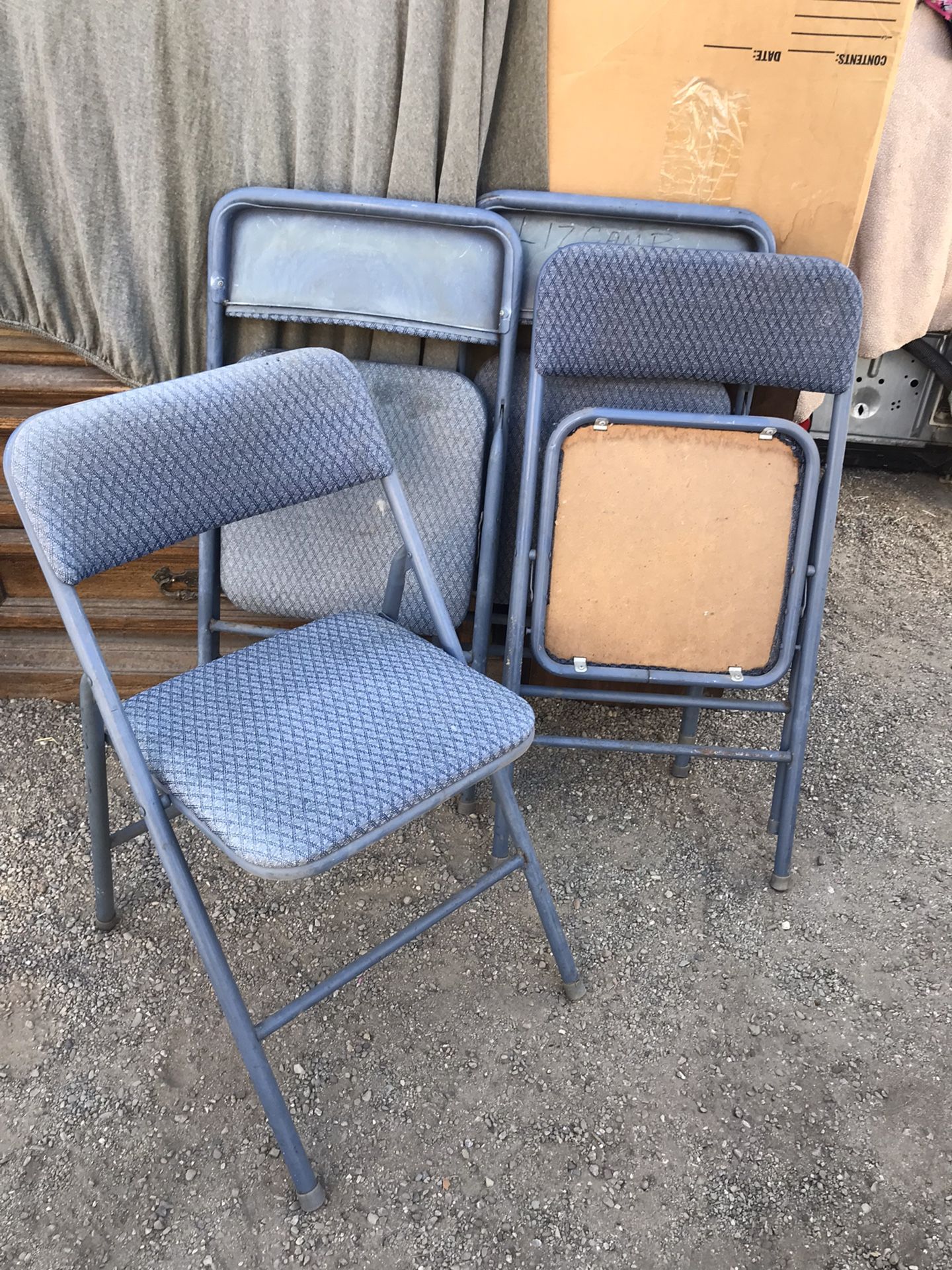 Folding Chairs With Cushions