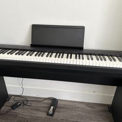 Roland FP-30x Digital Piano With Stand