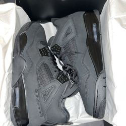 Jordan 4 Black Cat