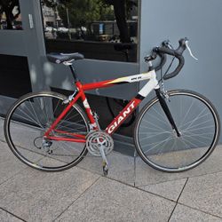 Giant OCR2 Road Bike - 52cm 